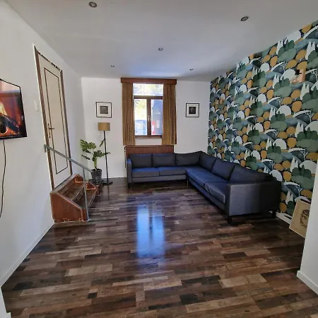 2 Bedroom At The Track Apartment Stavelot